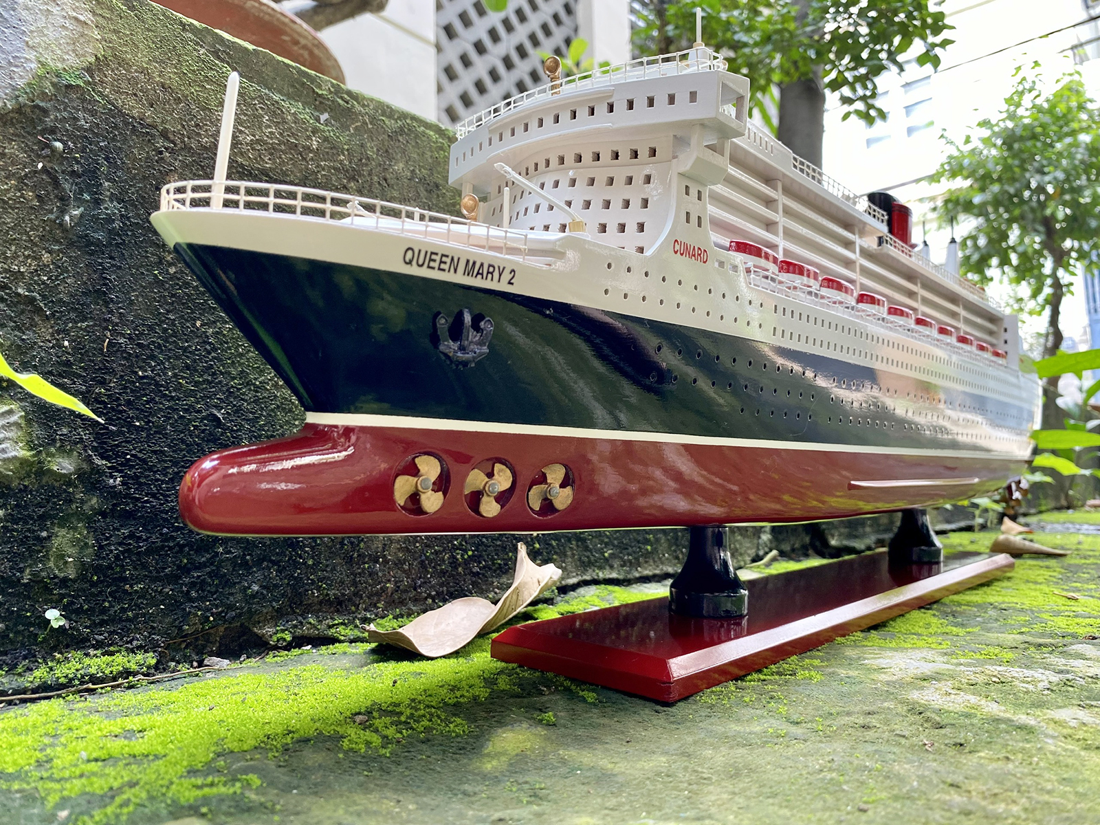 Mô hình du thuyền Queen Mary 2 size 80cm hàng cao cấp gỗ tự nhiên, thuyền gỗ trang trí, quà tặng đối tác