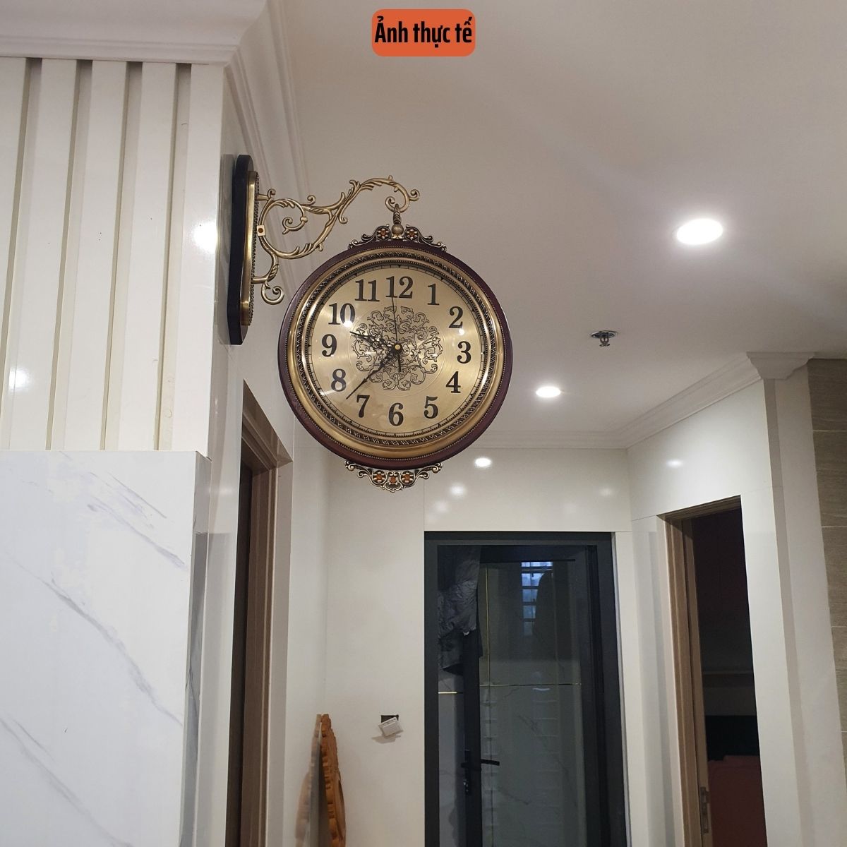 Đồng hồ treo tường 2 mặt phong cách châu Âu DH42 - Chất liệu cao cấp - Kim trôi sang trọng