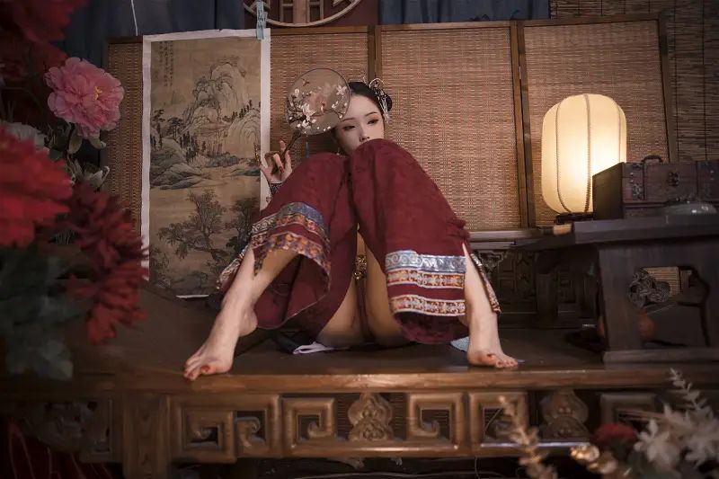 hình cosplay chapter 413 16