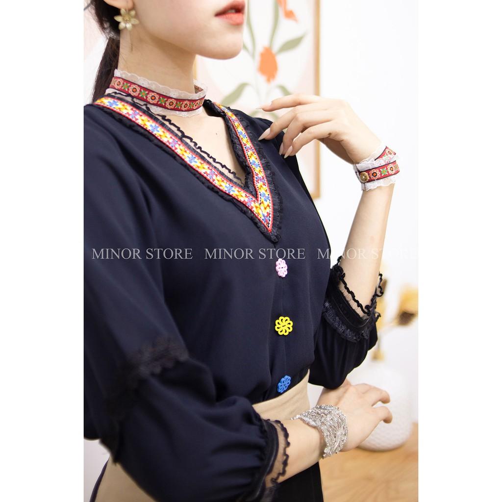 ÁO KIỂU PHỐI REN CỔ NÚT HOA MÀU ĐEN