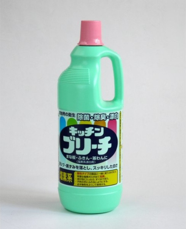 Nước tẩy đa năng nhà bếp Mitsuei Bleach 1500ml