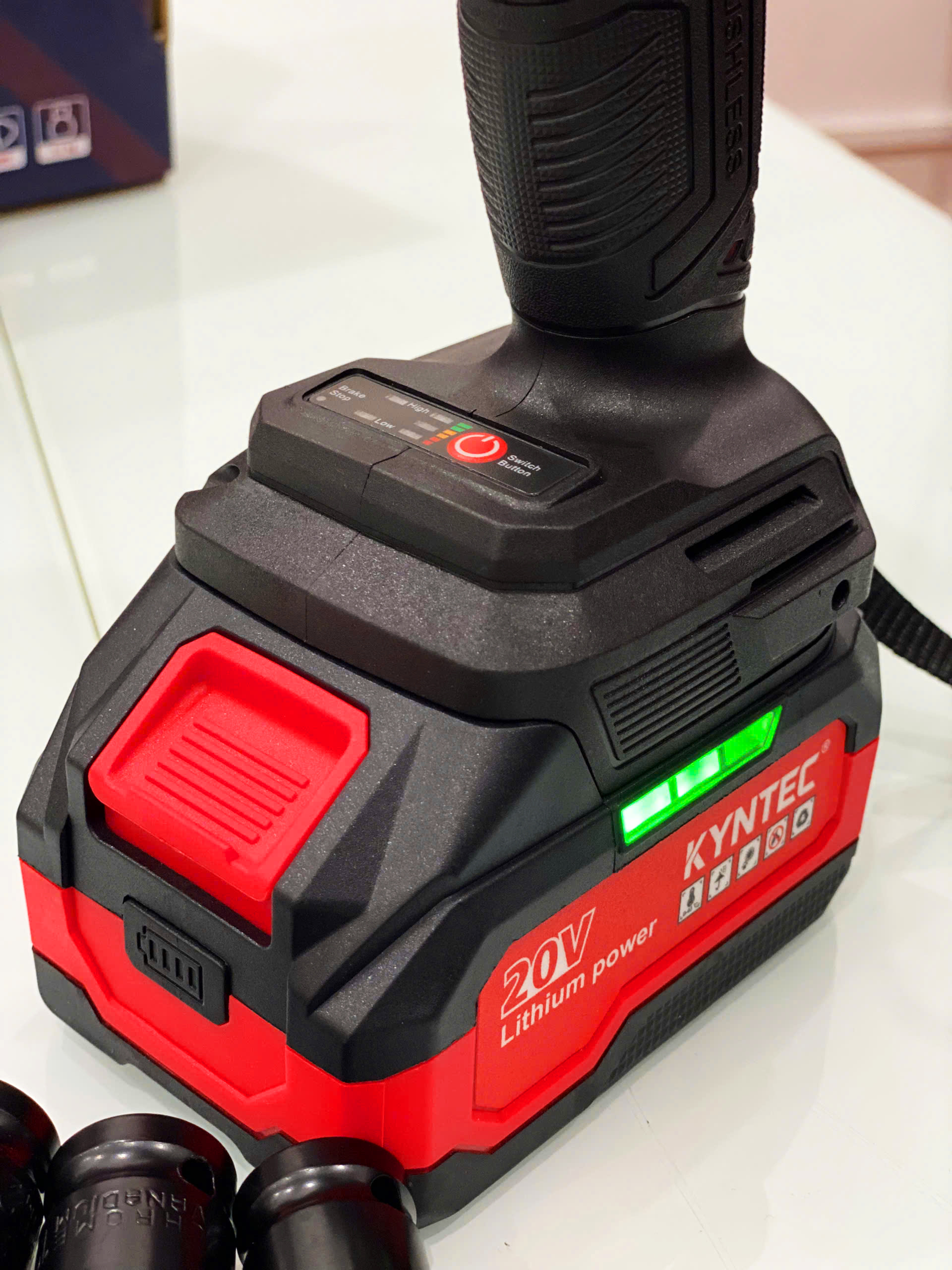 Thân máy siết bulong pin chính hãng Kynko Kyntec V20- KT78 -390 20V chân pin phổ thông (giá không gồm pin)