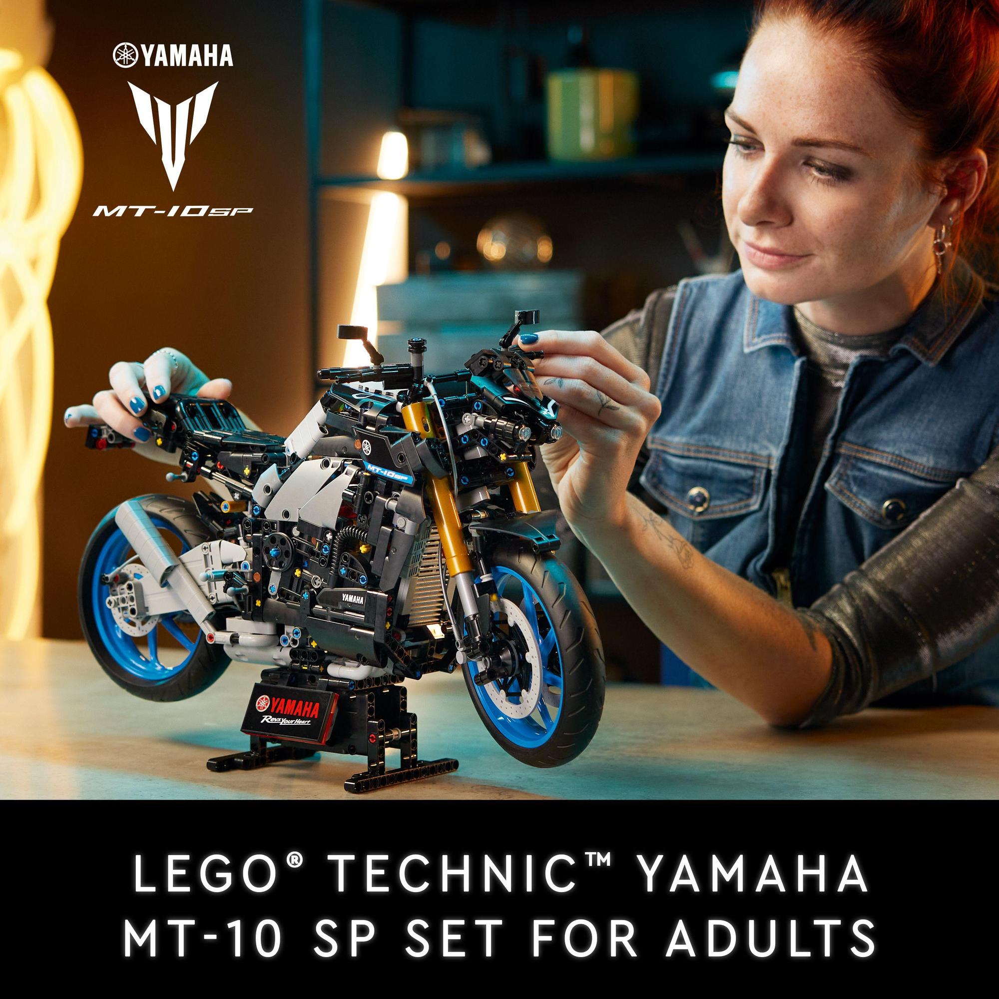 LEGO Technic 42159 Đồ chơi lắp ráp Siêu xe Yamaha MT 2022
