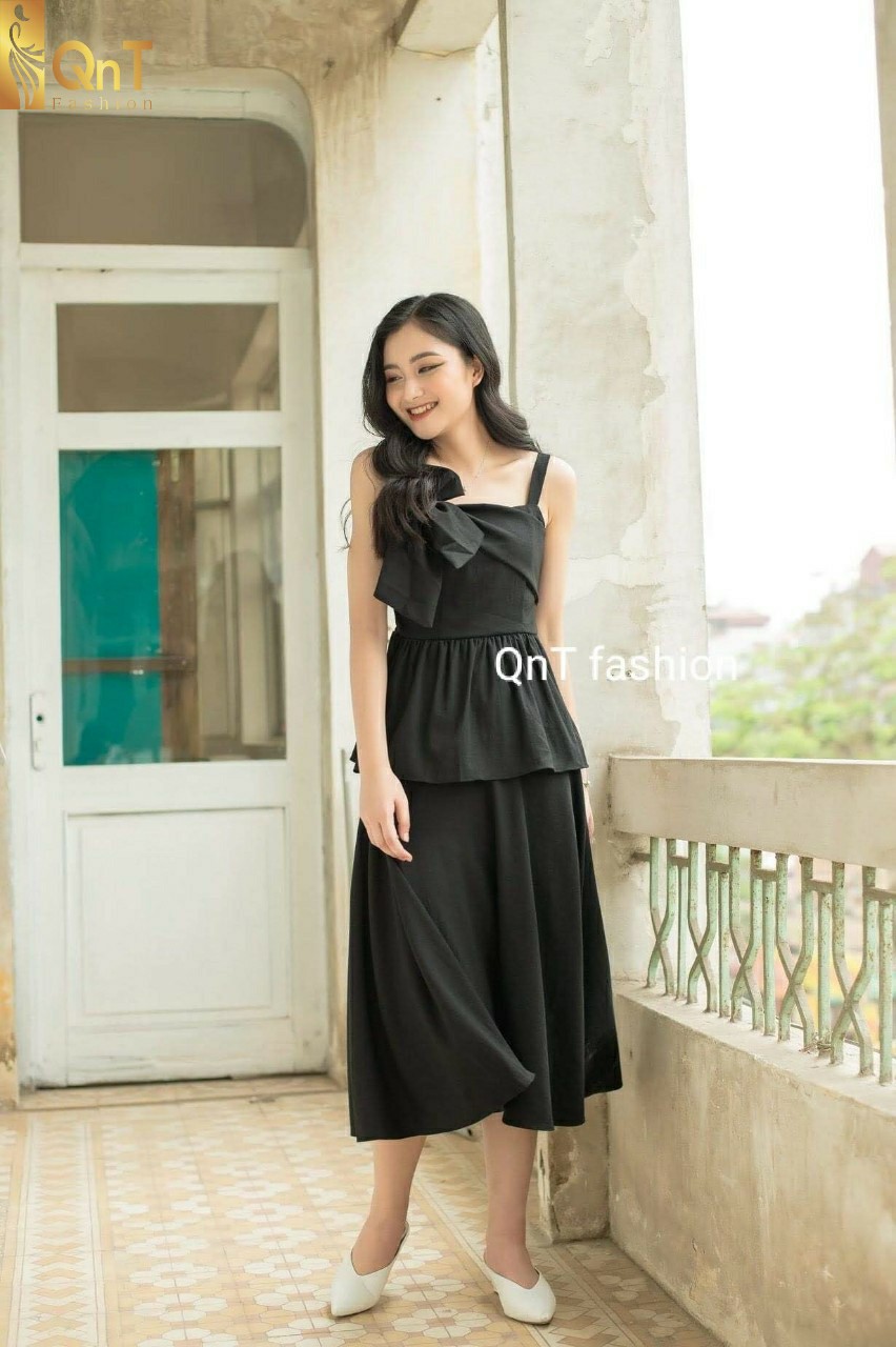 Set linen-áo 2 dây thắt nơ và chân váy xòe 2 lớp-Mặc hè xuân dạo phố,dạo biển,du lịch cực xinh và thoáng mát