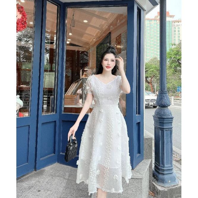ĐẦM XÒE CỔ TIM BÔNG NỔI
