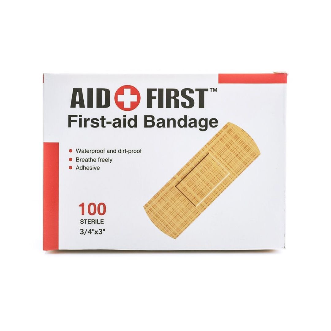 Hộp 100 băng cá nhân. Với nhiều kích thước khác nhau. Băng cá nhân thông thoáng, độ dính cao, độ co giãn tốt, bảo vệ các vết thương hở