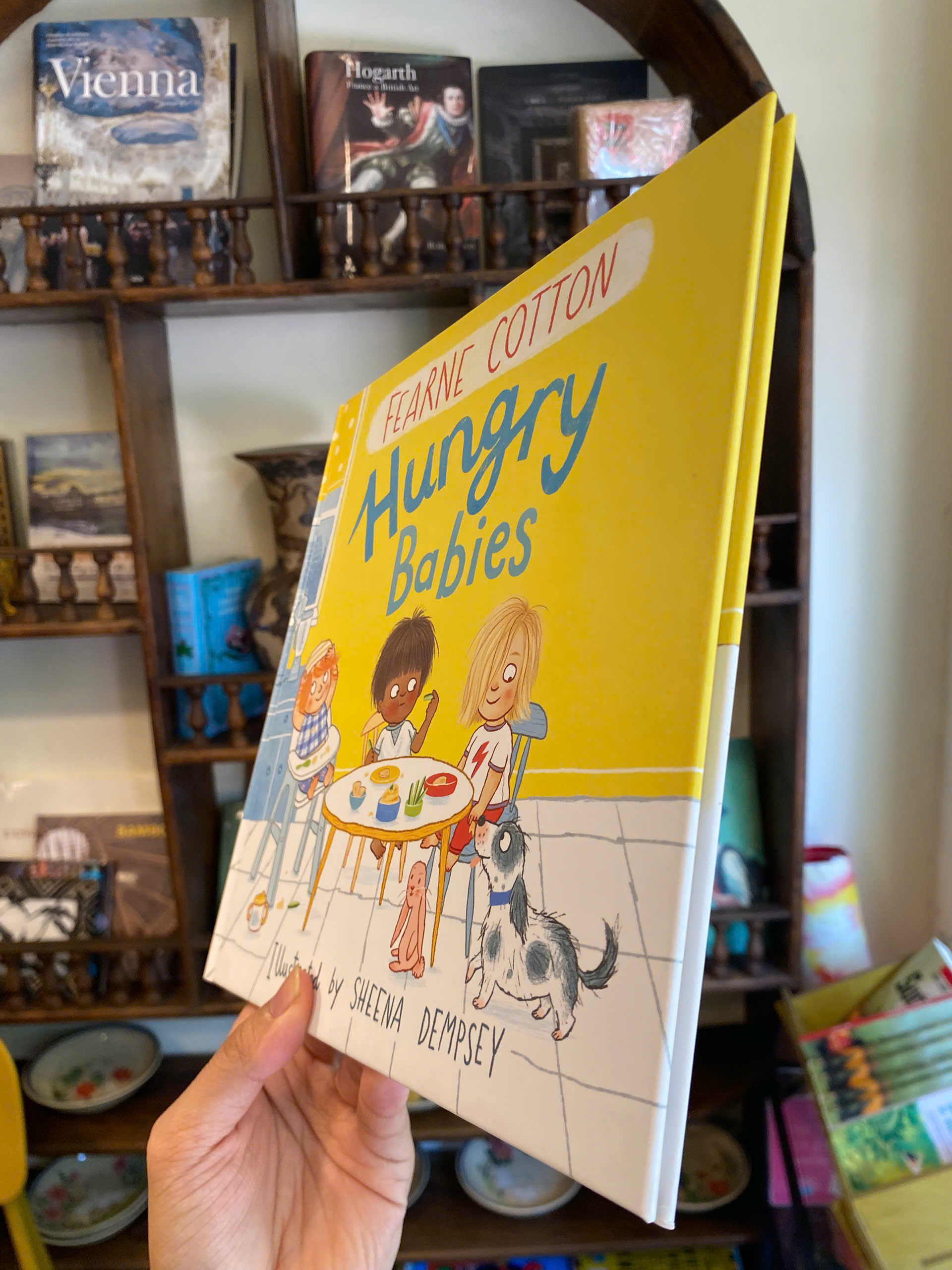 Sách - Hungry Babies by Fearne Cotton | Children English Book / Ngoại văn Nhập khẩu Tiếng Anh