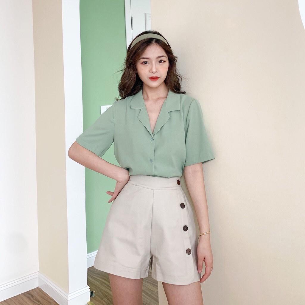 Áo sơ mi nữ tay ngắn cổ vest basic