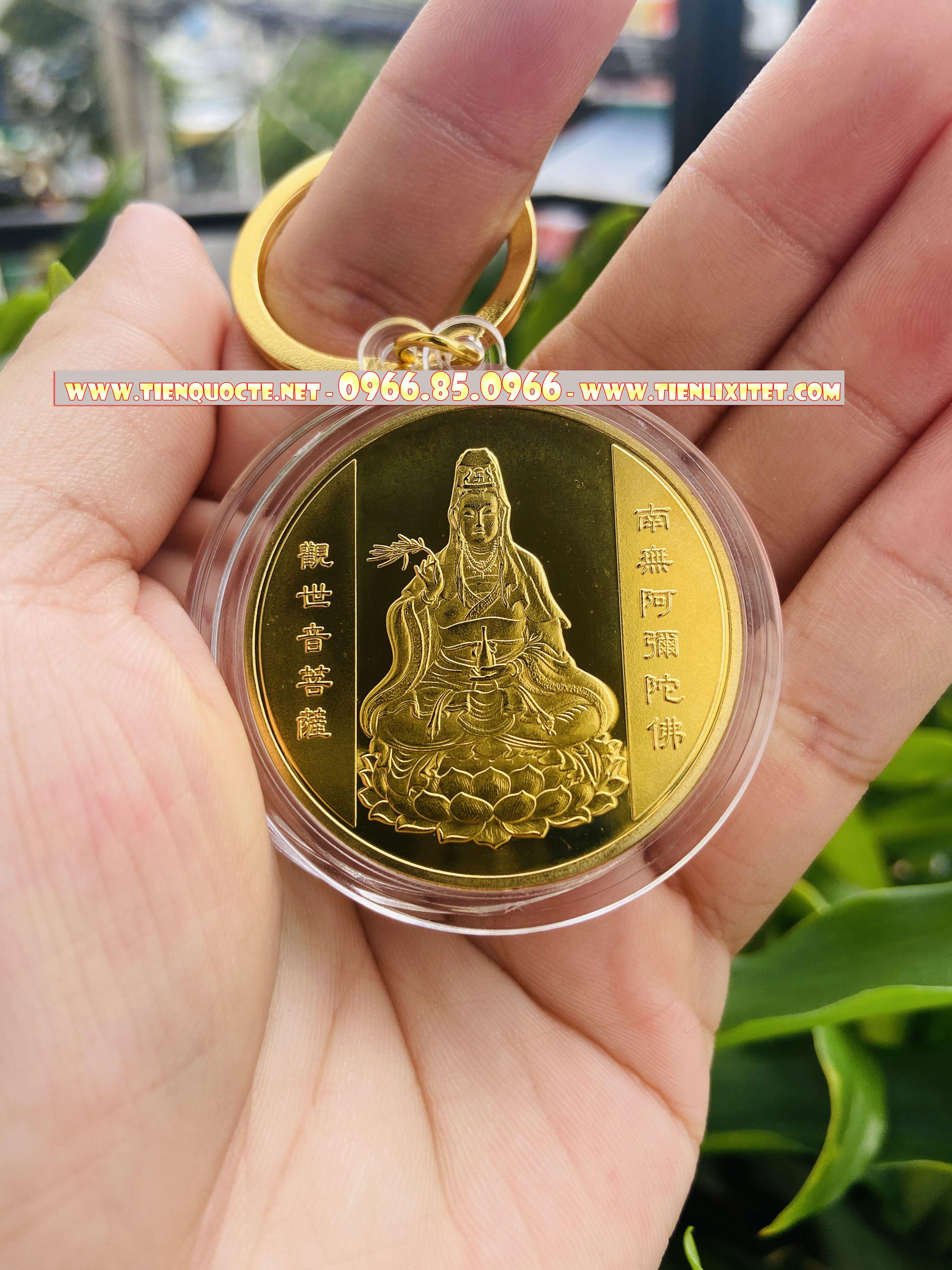 Lì xì tết con mèo 2023 Móc khóa Đồng xu quan thế âm bồ tát xin bình an may mắn QTLNC000083