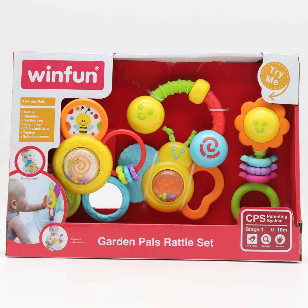 Đồ chơi Set 4 xúc sắc đồ chơi cầm tay gặm nướu Khu vườn của bé Winfun 3207 - 3130 - 3131 - tặng đồ chơi tắm 2 món