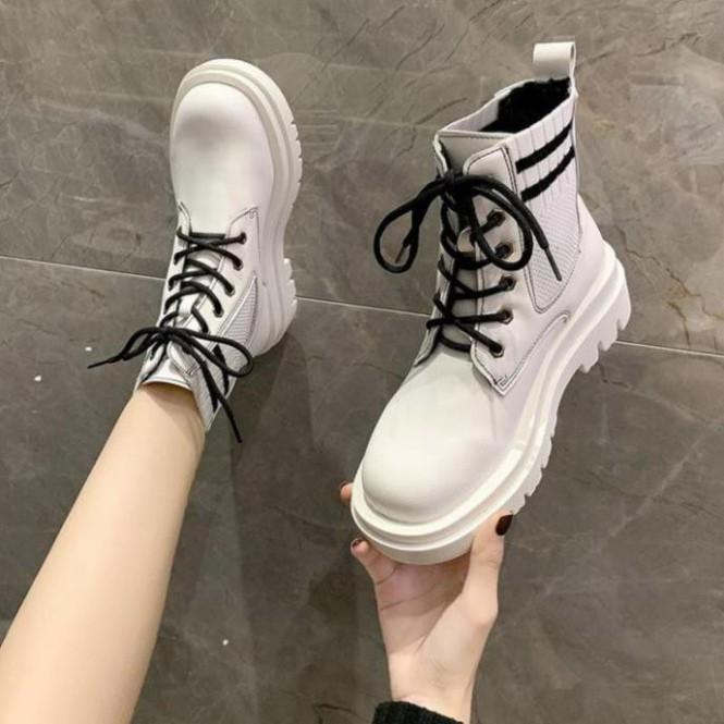 Giày bốt cổ thấp Martin cho nữ, boots cổ thấp có dây màu đen cổ tròn phối len