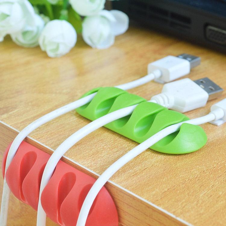 DỤNG CỤ GIỮ CỐ ĐỊNH DÂY CÁP SẠC GỌN GÀNG- ĐẾ DÁN SILICON CỐ ĐỊNH DÂY SẠC , CÁP MẠNG TRÁNH HƯ HỎNG TIỆN DỤNG