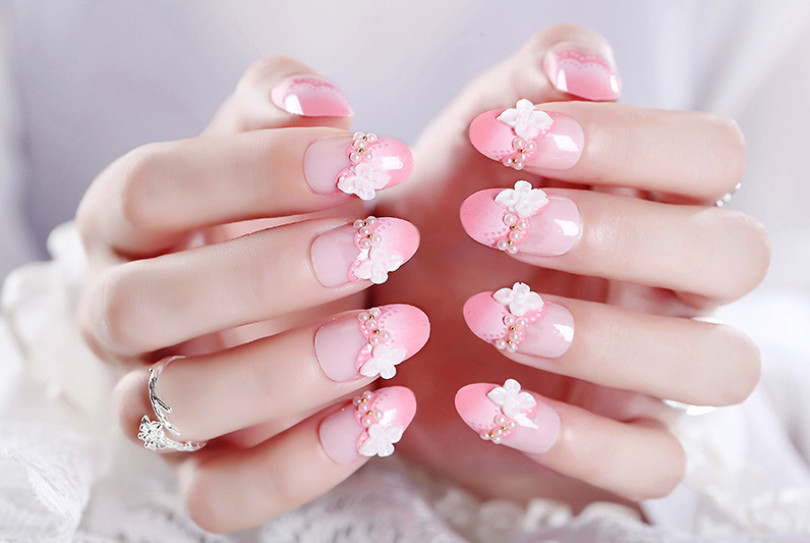 Bộ 24 móng tay giả nail thơi trang như hình