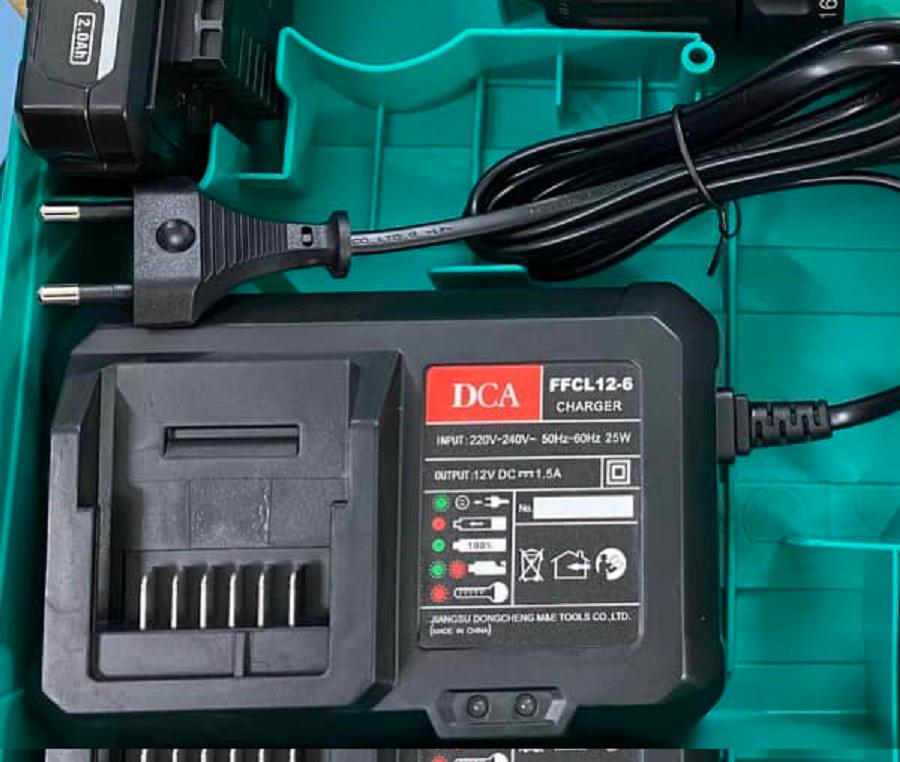 SẠC LITHIUM 12V DCA FFCL12-6 - HÀNG CHÍNH HÃNG