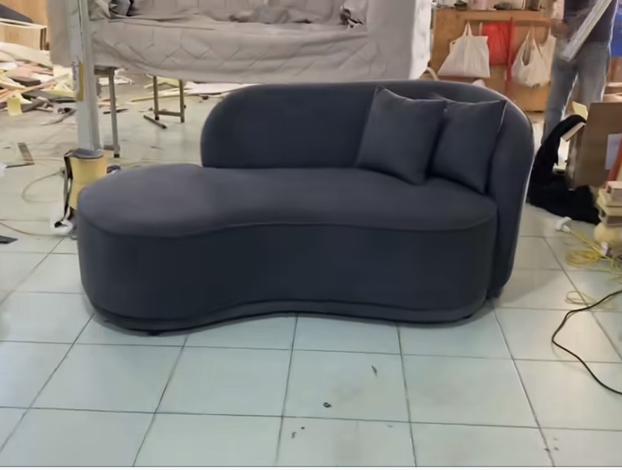 Ghế sofa băng cong nệm êm Tundo 1m8 tặng 2 gối mẫu mới hiện nay