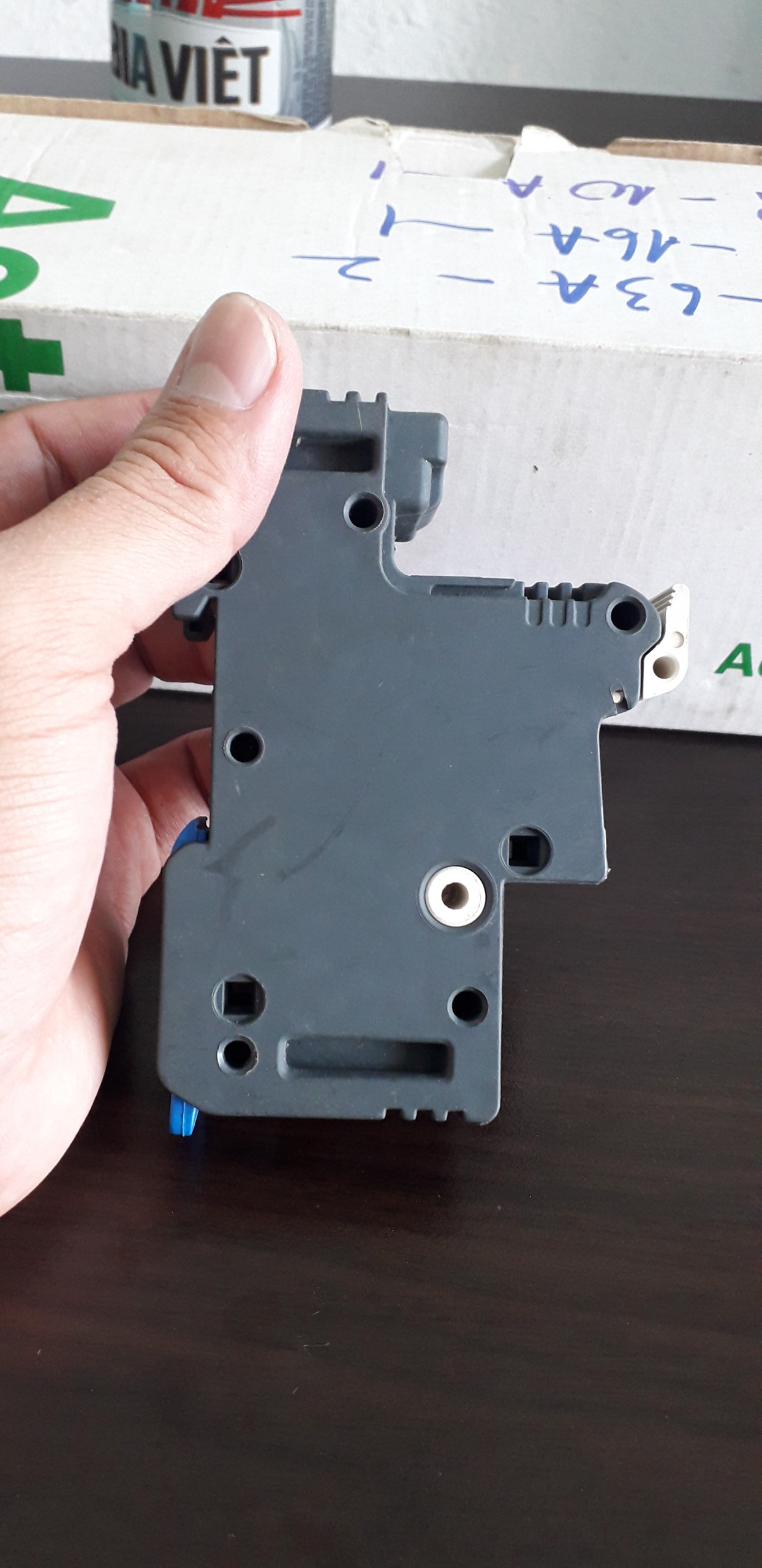DF141 Đế cầu chì Schneider 1P 50A 14 X 51 mm