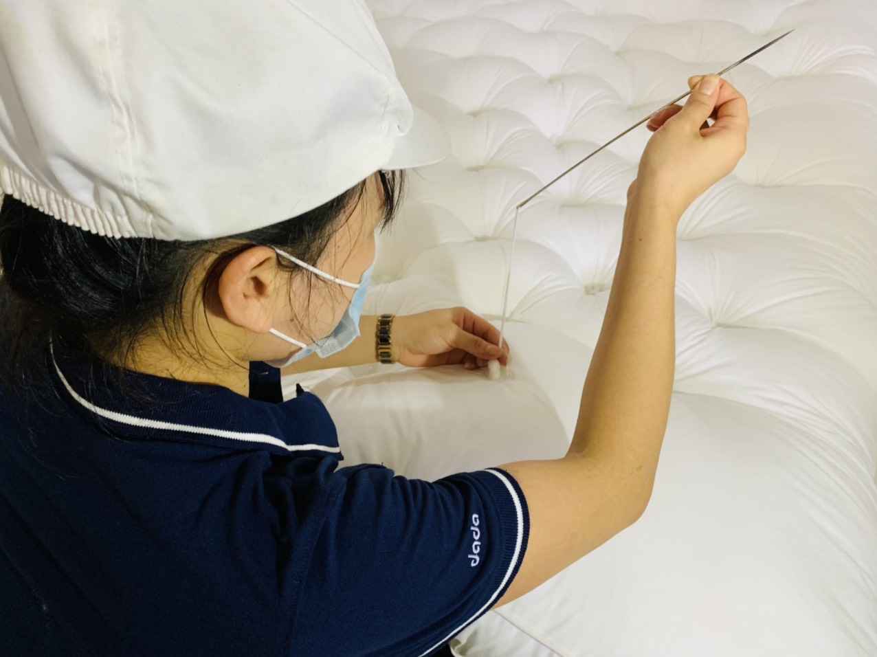 Nệm Topper DADA - Êm Mềm, Bồng Bềnh, Mịn và Mát - Sản Phẩm Độc Quyền Chuyên Dụng Tại Các Khách Sạn, Resort 5 Sao - Dày 9cm - Màu Trắng