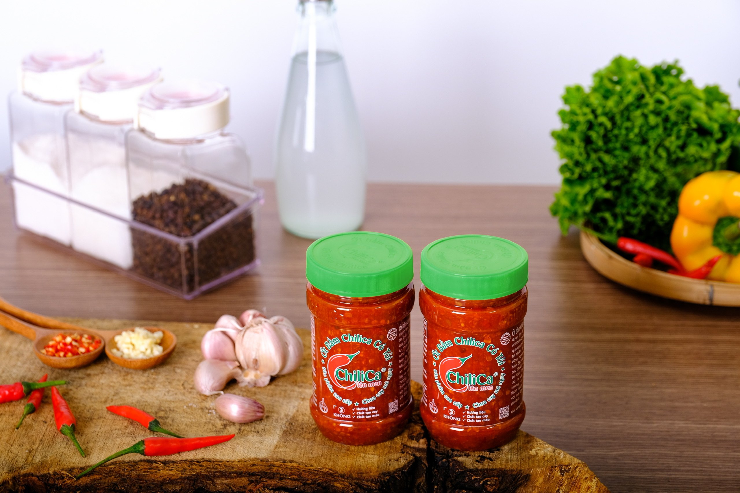 Ớt Bằm Chilica Có Tỏi 7g - Túi 50 gói, 7g/gói, Siêu tiện lợi cho du lịch, quán ăn, ăn vặt - Không phụ gia