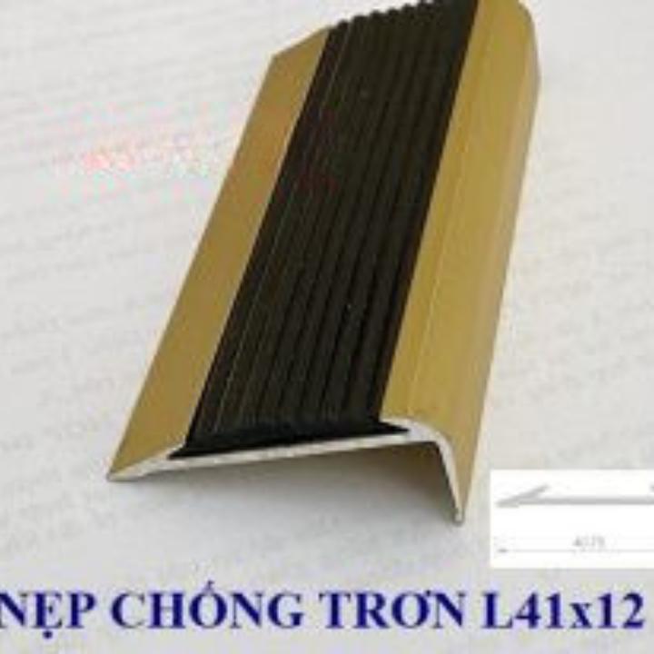 Nẹp nhôm chữ L, nẹp nhôm L41x12, nẹp chống trơn trượt chữ L bậc thang, dễ thi công có kèm dây cao su - vàng