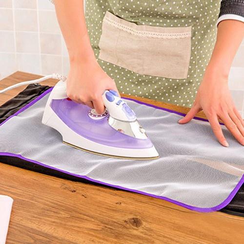 Tấm Lưới Lót Bàn Là Ủi Chống Bóng Cháy Quần Áo