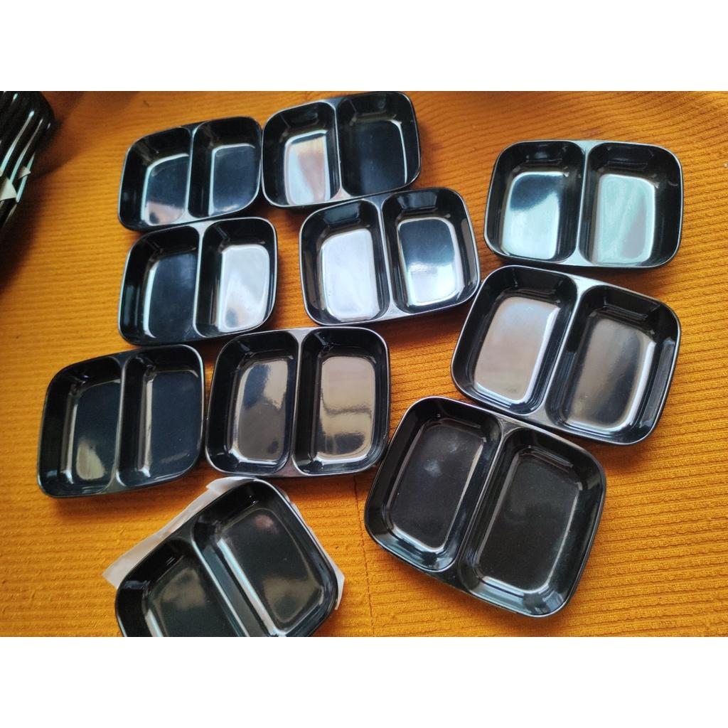 Combo 10 cái chén chấm 2 ngăn 9.0 x 7.3 x 1.5 cm màu đen bóng
