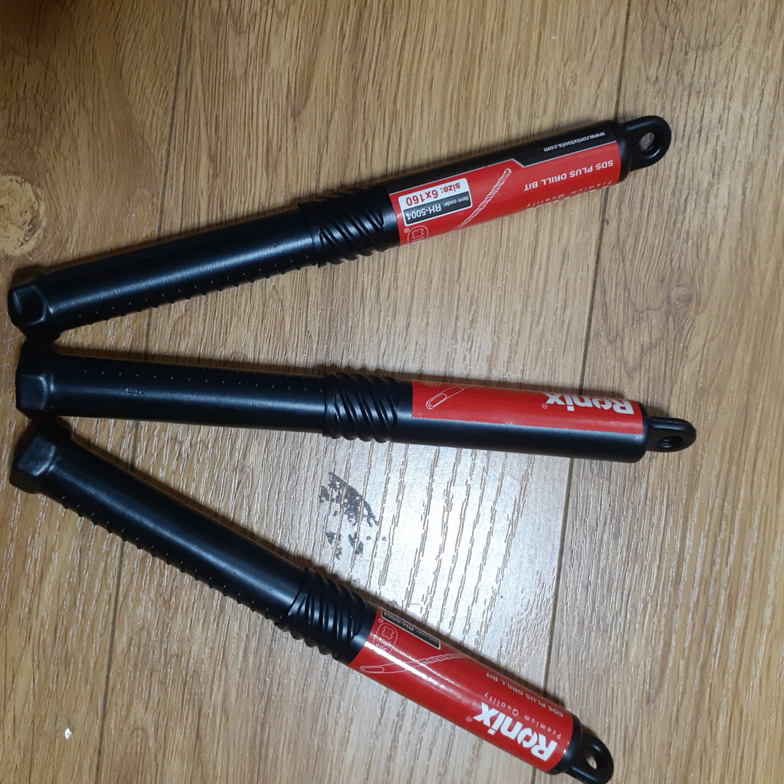 MÁY KHOAN RONIX 2121