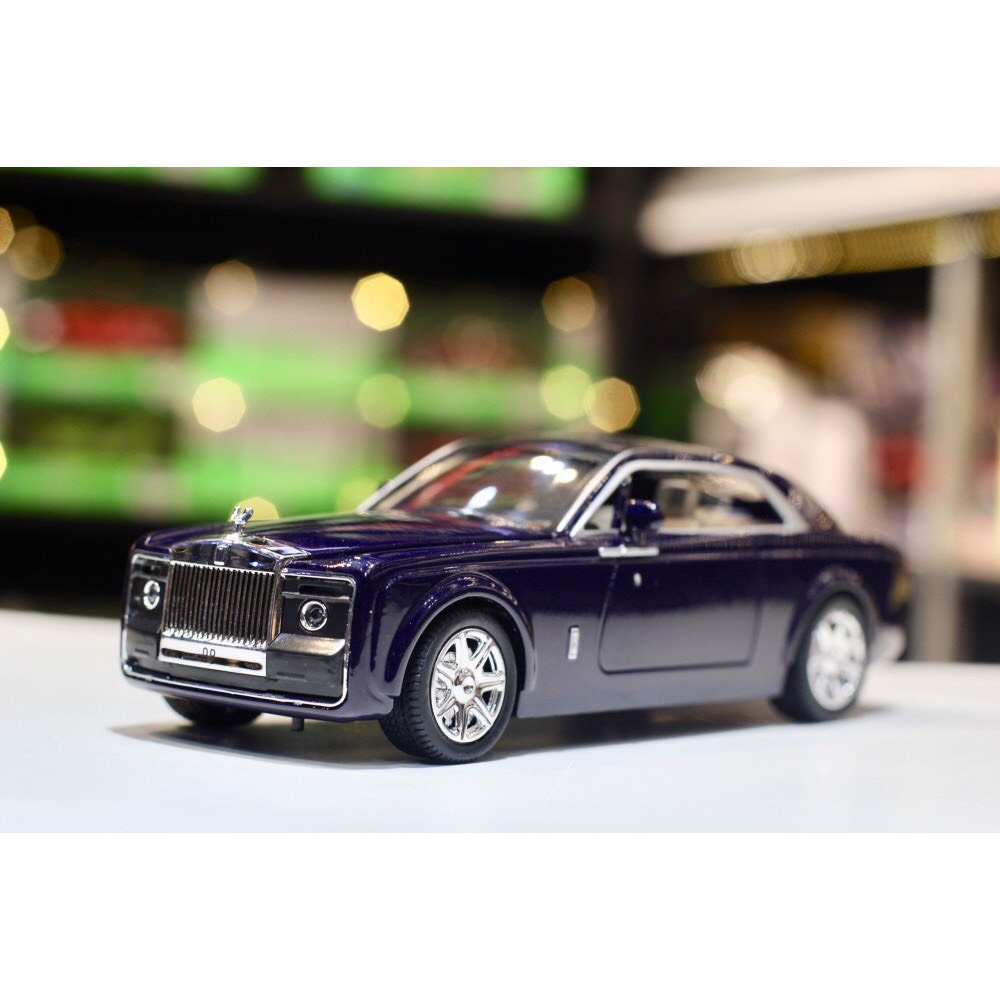 Mô hình xe Rolls Royce Sweptail tỉ lệ 1/24