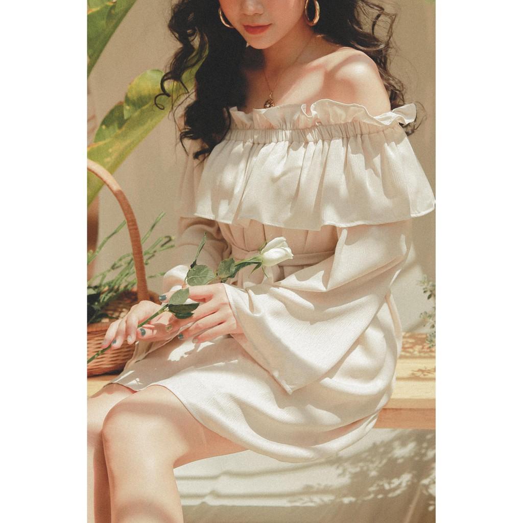 Đầm thiết kế bẹt vai nude Bebe Dress Gem Clothing SP000801