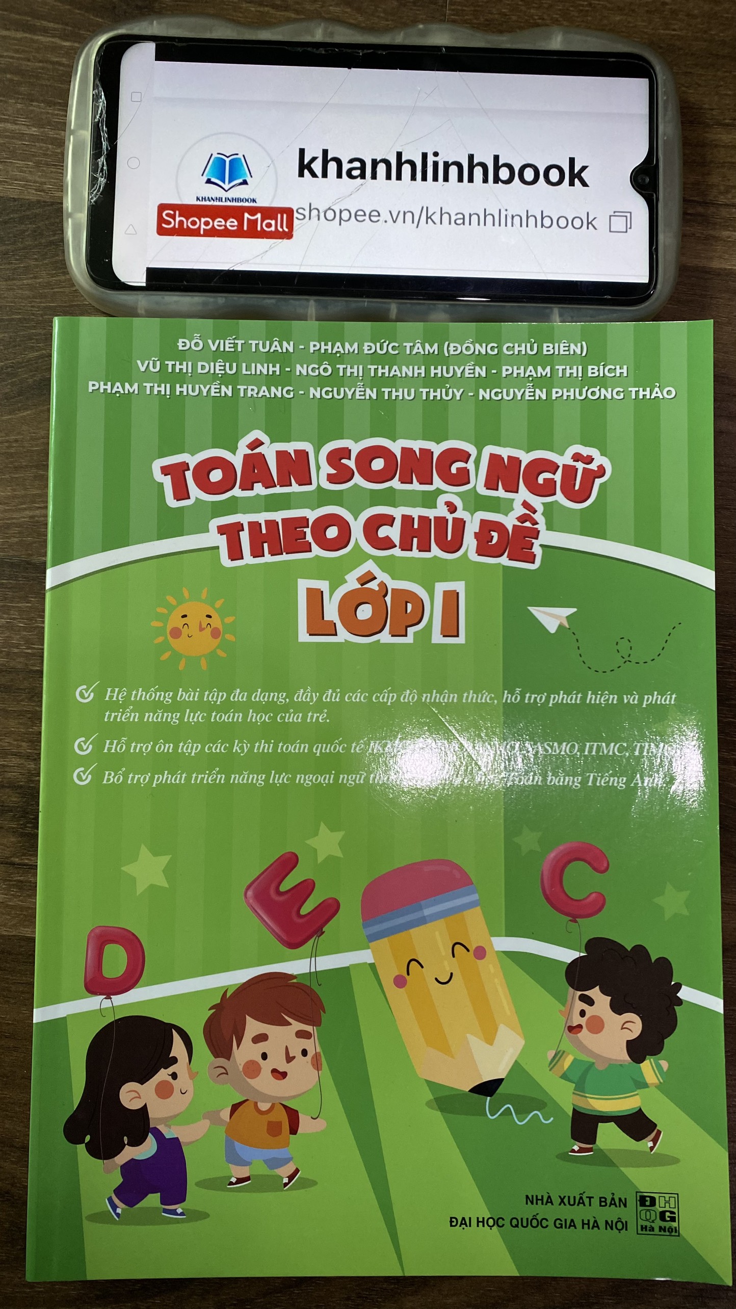 Sách - Toán song ngữ theo chủ đề lớp 1