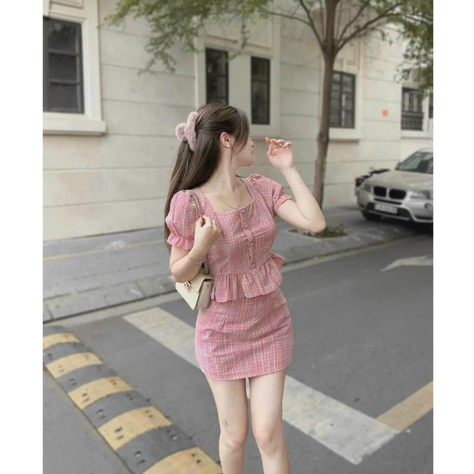 Sét bộ xốp caro áo bèo lai đính nút bọc kèm chân váy