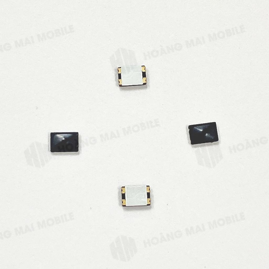 Công tắc nguồn 4 chân dọc(5 cái)