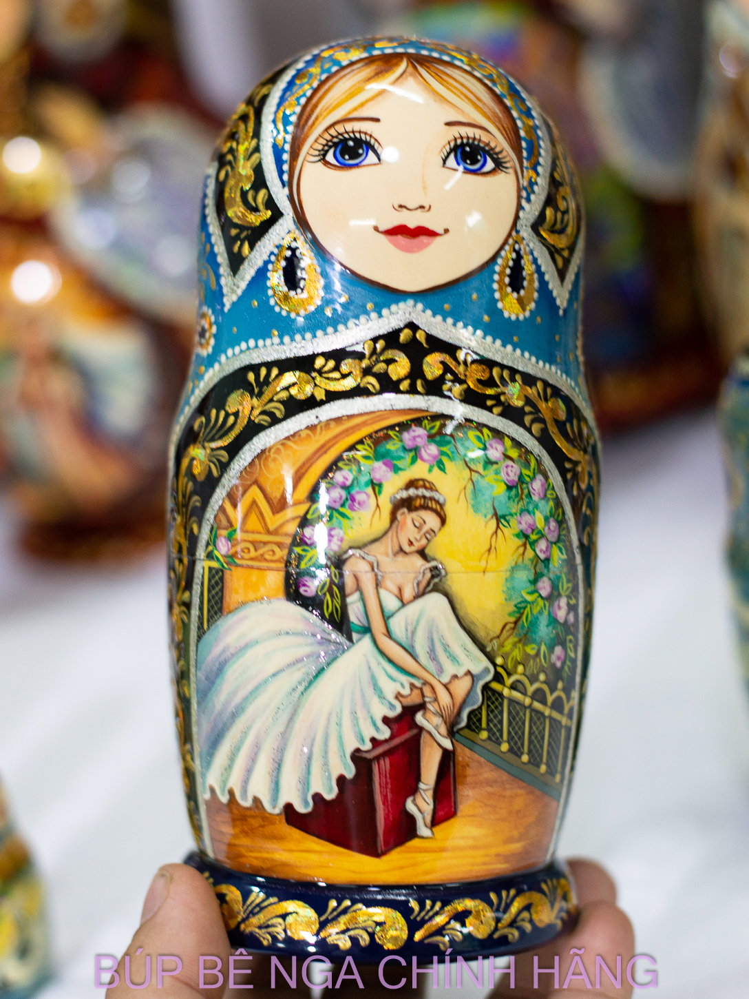 BỘ BÚP BÊ NGA MATRYOSHKA CAO CẤP 5 LỚP 18CM HOA VĂN "VỞ BALE HỒ THIÊN NGA" RẤT ĐẸP VÀ SANG TRỌNG