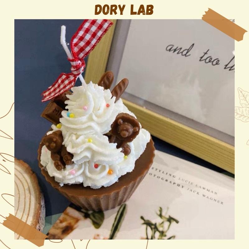 Nến Thơm Cupcake Sôcôla Phủ Kem Mix Topping Handmade, Phụ Kiện Decor Chụp Ảnh - Dory Lab