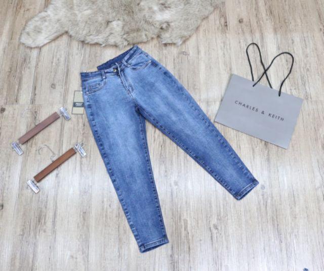 Quần Jeans Nữ Baggy Thêu Túi Sau Lưng Cao