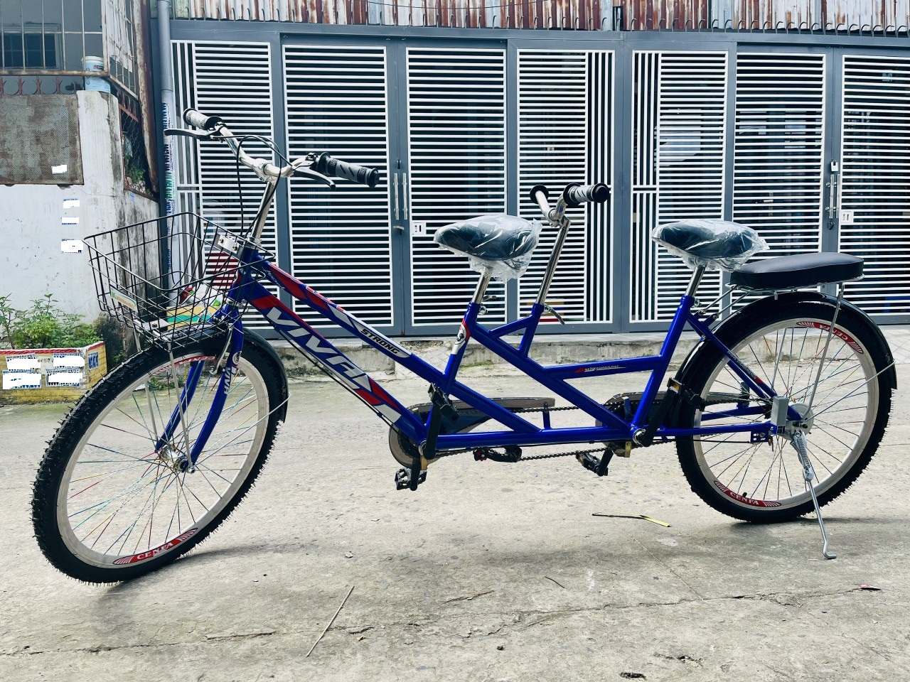 Xe đạp đôi VIVA kiểu dáng thể thao, 2 người đạp độc lập