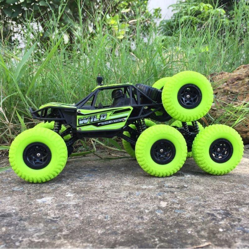 Xe điều khiển địa hình 2 cầu 8 bánh độc đáo ROCK Off-Road