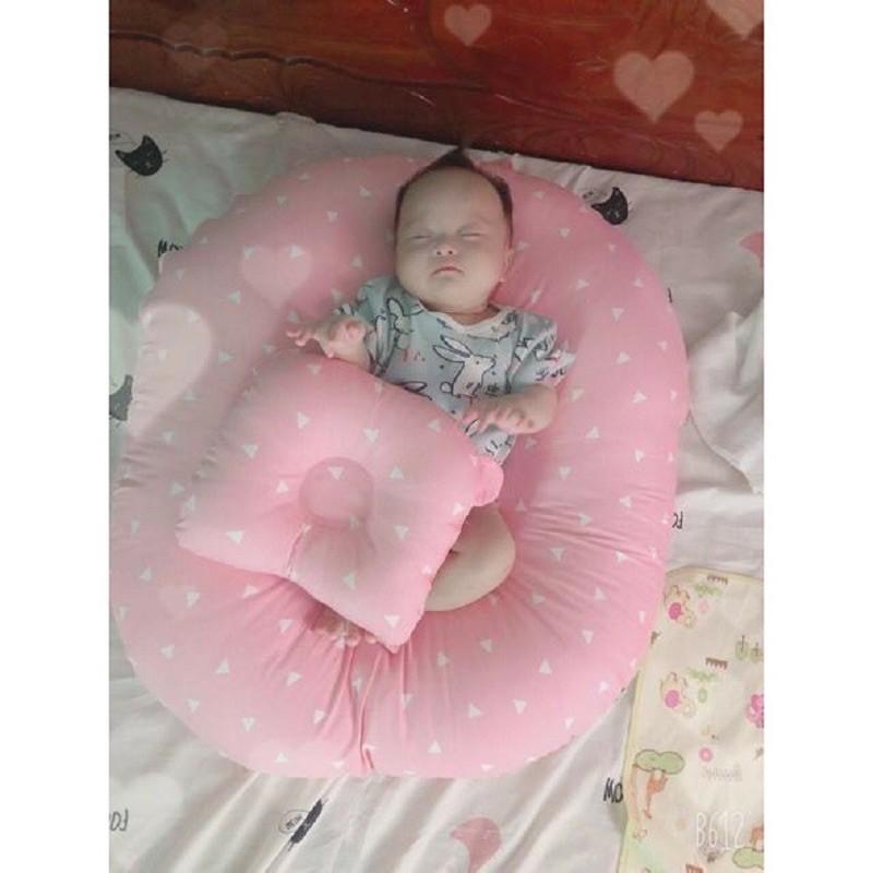 Gối chống trào ngược cho bé
