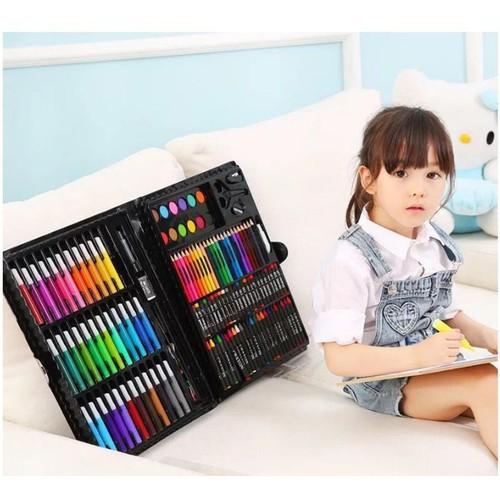 HỘP MÀU, HỘP MÀU ĐA NĂNG, DỤNG CỤ HỌC TẬP, HỘP MÀU BA GỒM CÁC LOẠI MÀU CẦN THIẾT CHO VIỆC HỌC TẬP CỦA CÁC BÉ