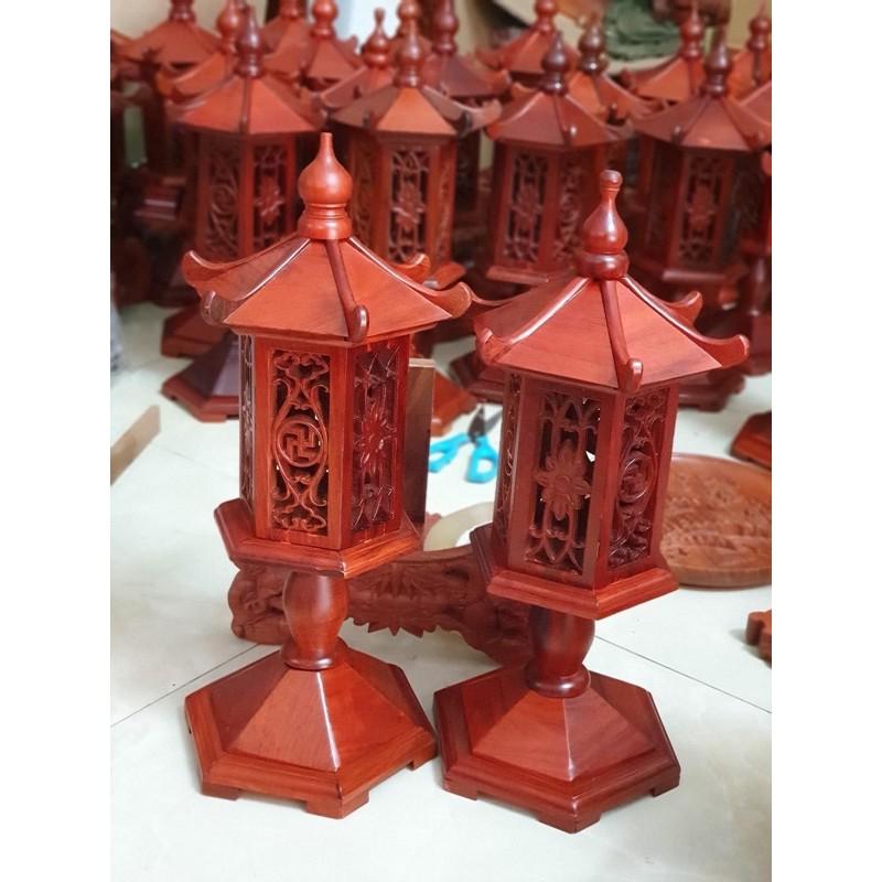 Đèn thờ mái chùa gỗ hương cao 48cm