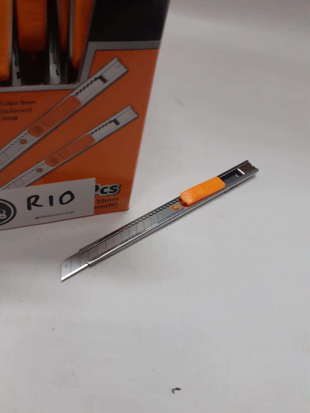 DAO RỌC GIẤY INGCO HKNS1806 - HÀNG CHÍNH HÃNG