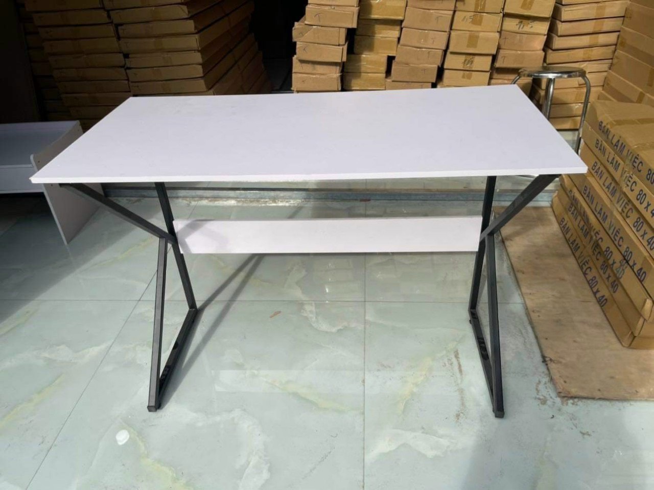 Bàn làm việc , bàn học CHỮ K tháo ráp tiện lợi