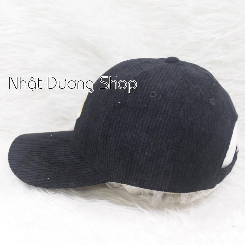 Mũ lưỡi trai, Nón kết nhung sớ đũa thêu hình mặt sư tử phù hợp cho cả nam và nữ.