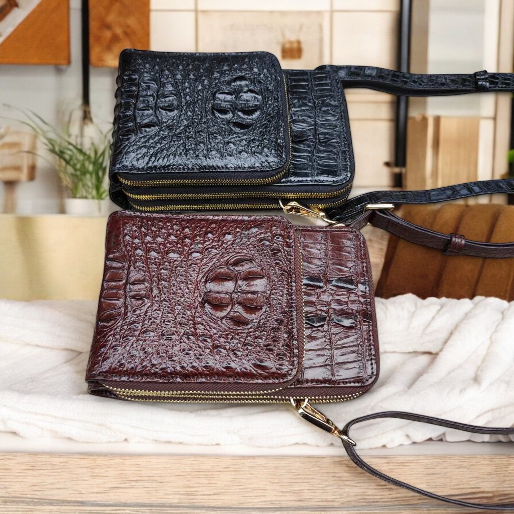 Túi đeo ngực nhỏ gọn Thiết 3 khóa nhiều ngăn. Gù gia cá sấu rất đẹp!