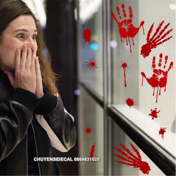 Decal trang trí tường HALLOWEEN - CẶP TAY MÁU KINH DỊ