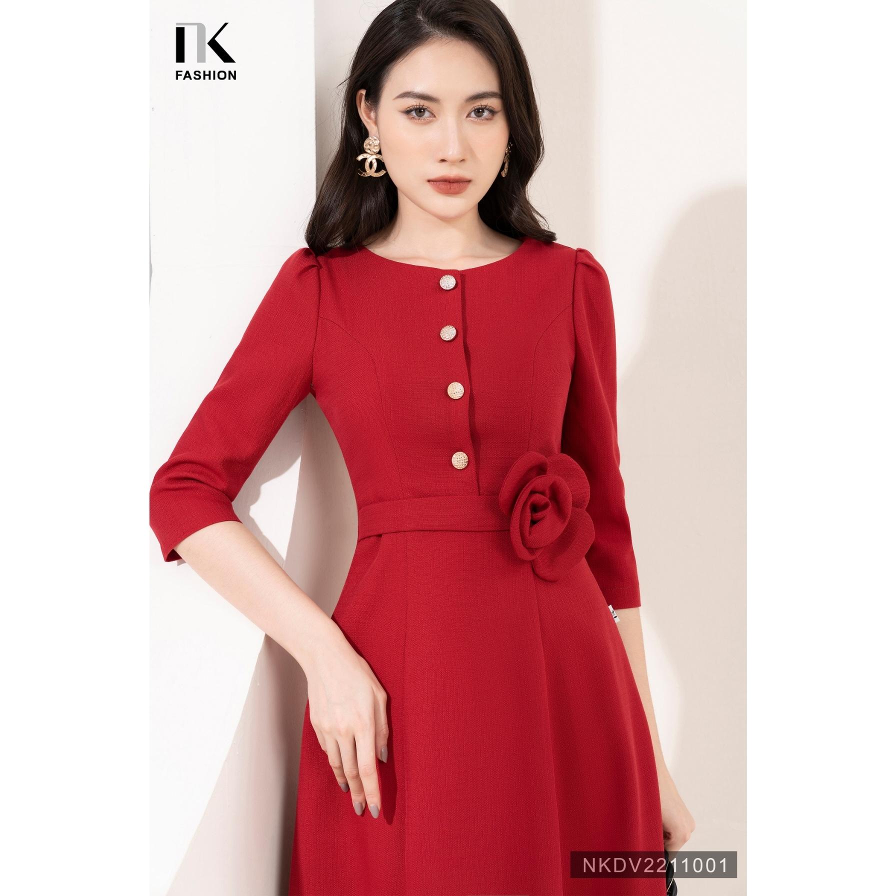 Đầm Xòe Cổ Tròn Tay Lỡ NK FASHION Đính Hoa Eo Nhã Nhặn Chất Vải Nhập Hàn Không Nhăn Xù NKDV2211001