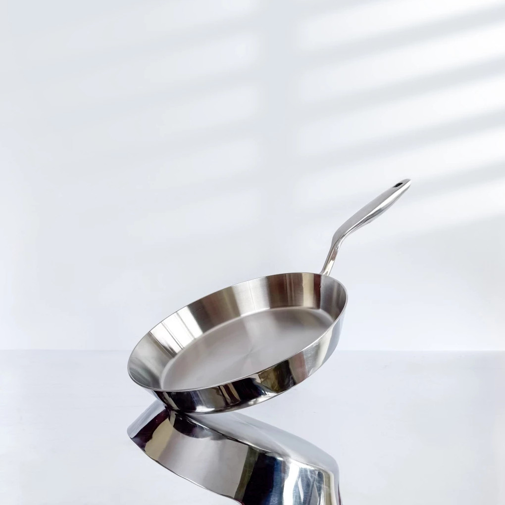 Chảo Cạn Inox 316 Cao Cấp Haatz 3 Lớp Liên Khối, Sử Dụng Mọi Loại Bếp, Hàng Chính Hãng Bảo Hành 5 Năm