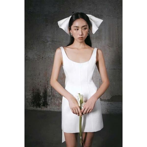 Nơ cài tóc cô dâu lớn đuôi dài màu trắng