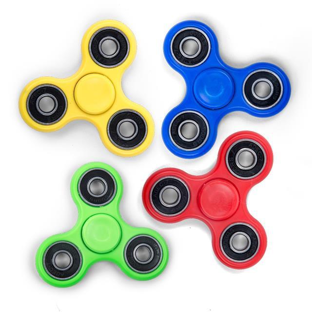 Hand Spinner – Fidget Spinner 6 cánh nhựa ABS đủ mầu .