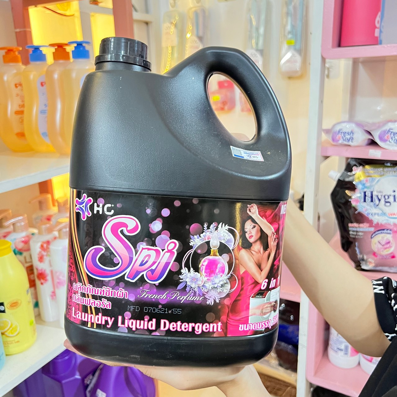 Nước giặt xả SPJ 6in1 3500ml Thái Lan