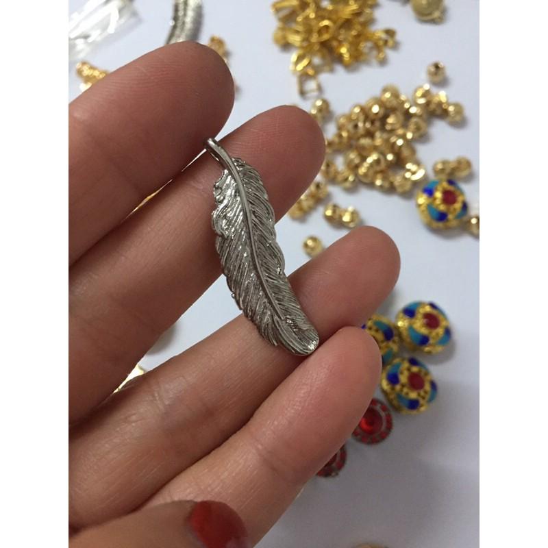 Charm lông vũ may mắn bạc 925 cao cấp làm vòng handmade